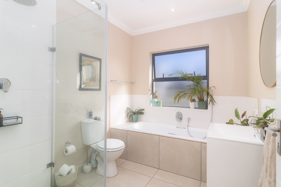 3 Bedroom Property for Sale in Buh Rein Estate Western Cape